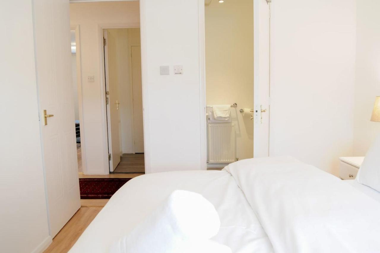Peaceful And Quiet Apartment In A Bustling City Эдинбург Экстерьер фото